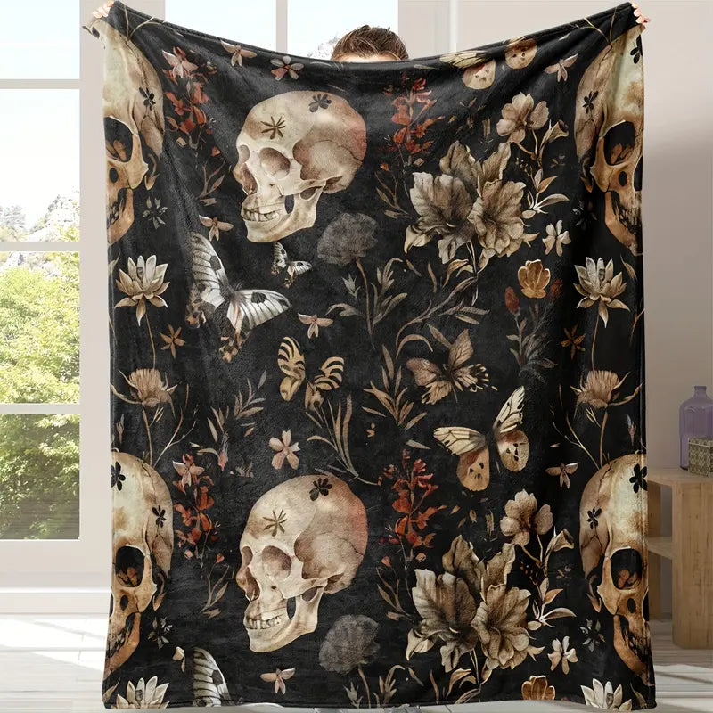 Bold Skull & Florals Print Flannel Throw Blanket - 280GSM, Cozy Chic Blanket, Soft, Warm, Durable, Wrinkle-Resistant, Fade-Resistant, Machine Washable, Decorative Sofa/Couch Throw, Versatile All-Seasons Gift