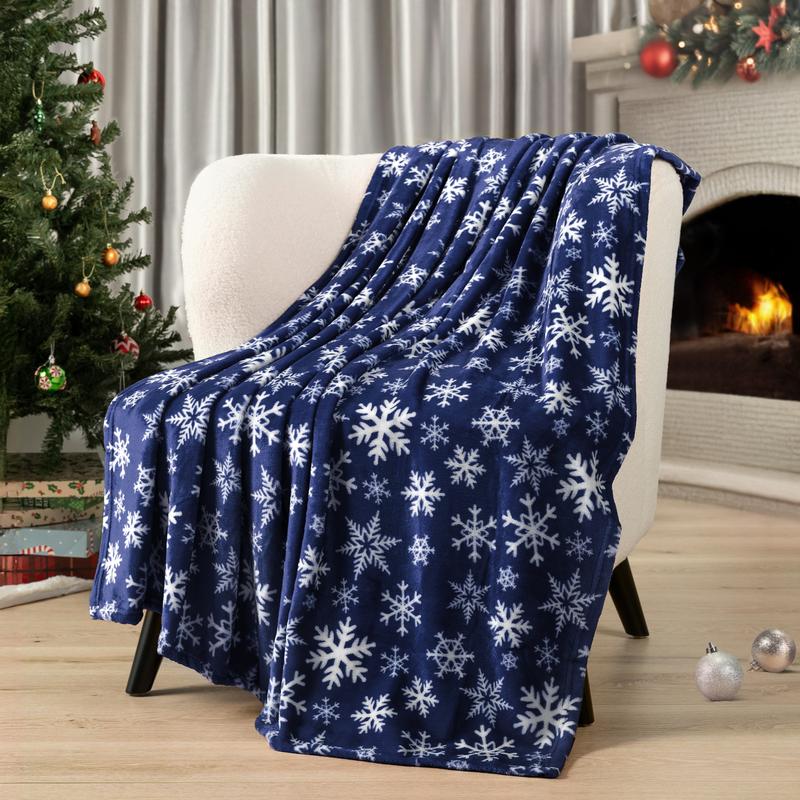 PAVILIA Christmas Holiday Throw Blanket, Xmas Season Fleece Blanket, Soft, Plush, Warm Winter Cabin Throw