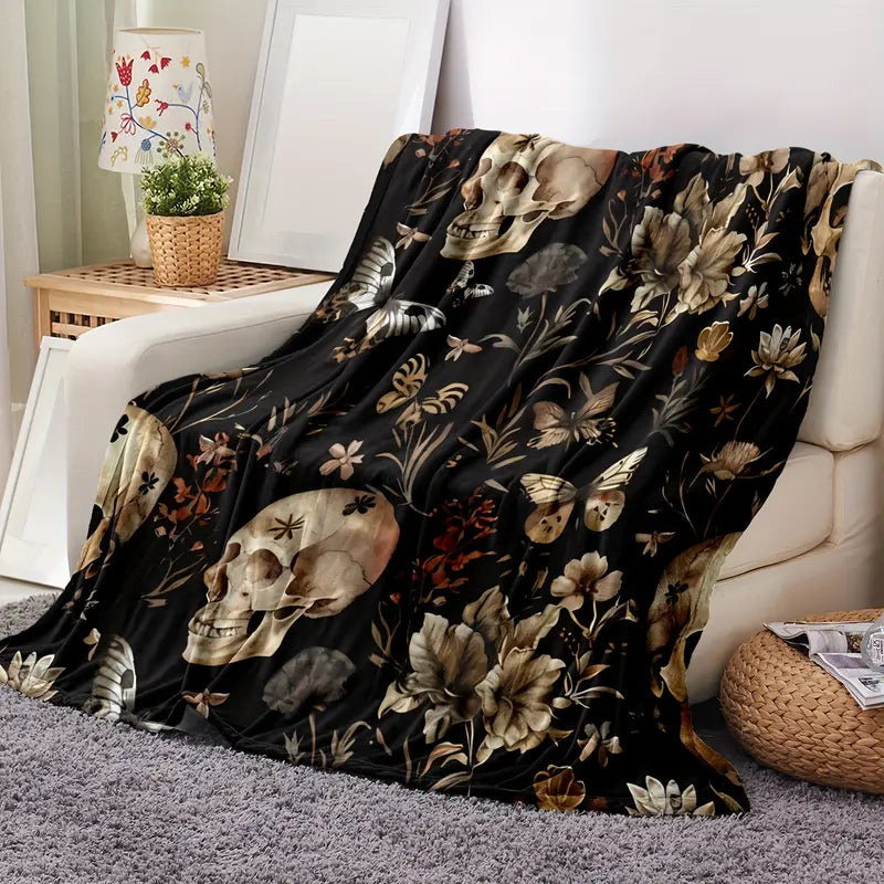 Bold Skull & Florals Print Flannel Throw Blanket - 280GSM, Cozy Chic Blanket, Soft, Warm, Durable, Wrinkle-Resistant, Fade-Resistant, Machine Washable, Decorative Sofa/Couch Throw, Versatile All-Seasons Gift