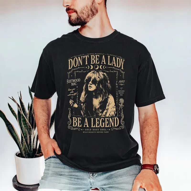 Women's Cotton Knit Crew Neck Graphic Print Boho Witchy Rock Band Biker Tee - Vintage 'Be A Legend' Heart Design, Casual Top for New Year, Party, Evening Wear, All Seasons